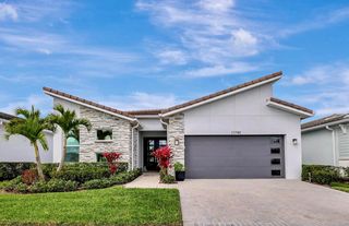 11740 SW Aquila Way, Port St Lucie, FL 34987