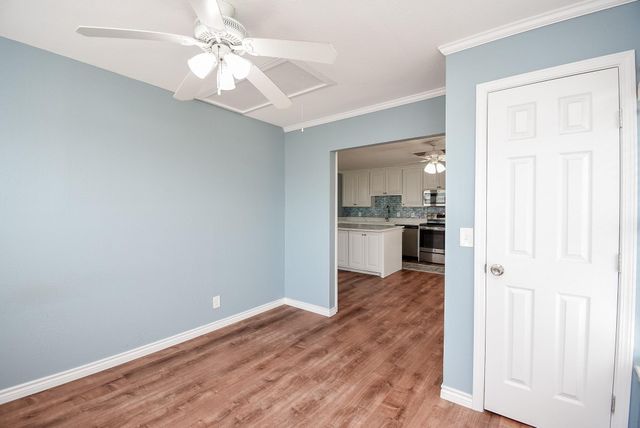 2116 W Bayshore Drive, Palacios, TX 77465
