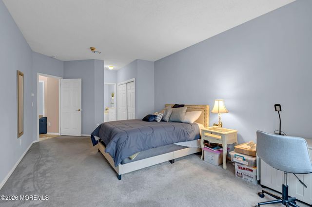 64 Symphony Avenue, Bayville, NJ 08721