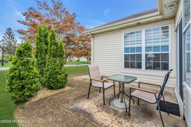 64 Symphony Avenue, Bayville, NJ 08721