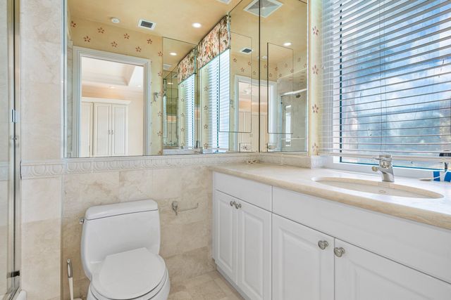 2494 S Ocean Boulevard F, Boca Raton, FL 33432