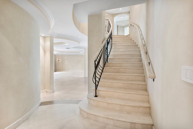 2494 S Ocean Boulevard F, Boca Raton, FL 33432