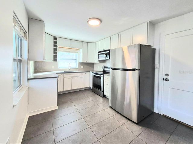 2617 W WATROUS AVENUE, Tampa, FL 33629