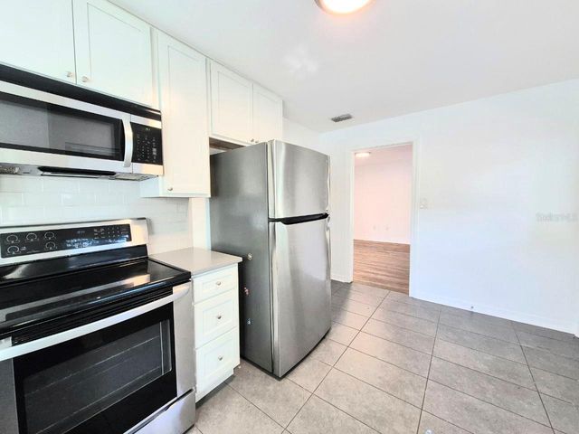 2617 W WATROUS AVENUE, Tampa, FL 33629