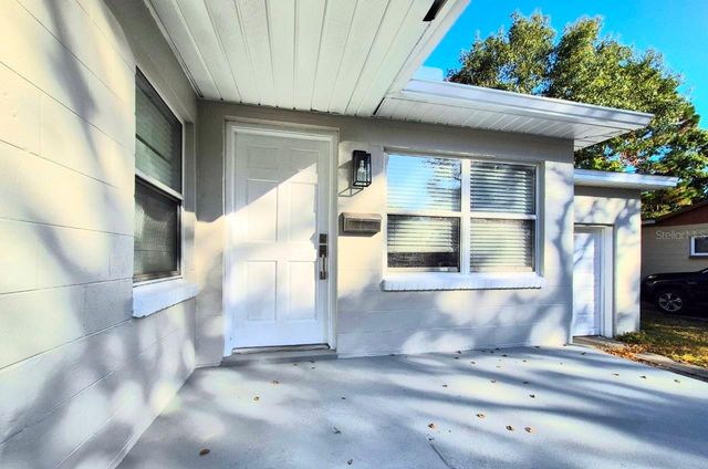 2617 W WATROUS AVENUE, Tampa, FL 33629