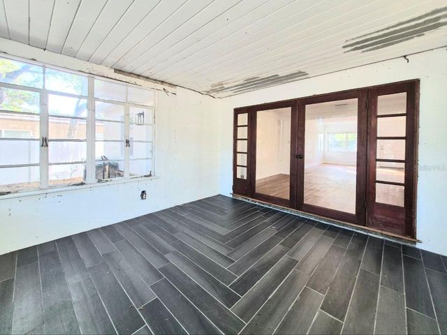 2617 W WATROUS AVENUE, Tampa, FL 33629