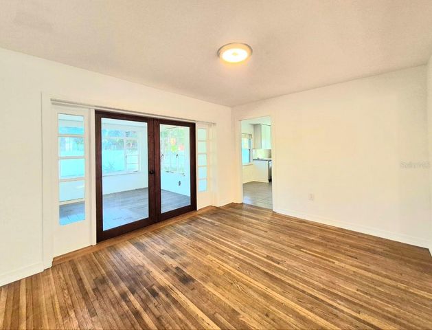 2617 W WATROUS AVENUE, Tampa, FL 33629