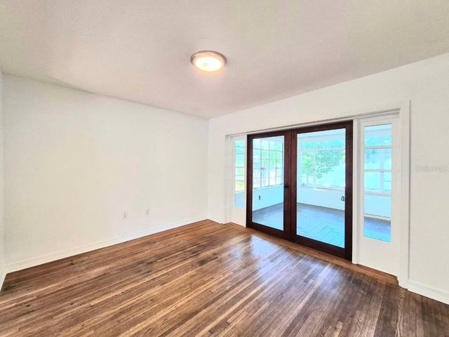 2617 W WATROUS AVENUE, Tampa, FL 33629