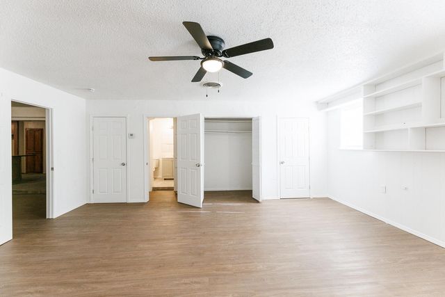 5517 16th Place, Lubbock, TX 79416