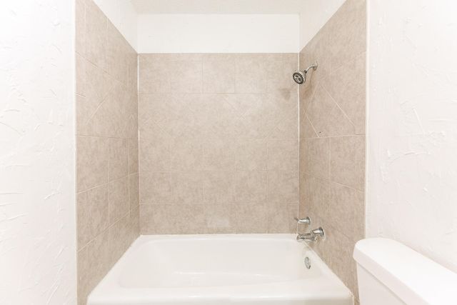 5517 16th Place, Lubbock, TX 79416