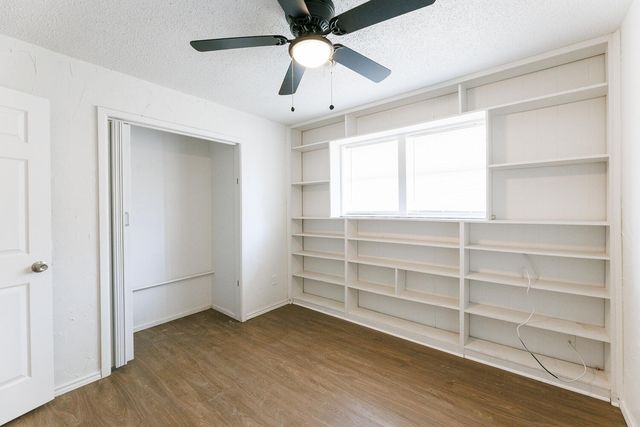 5517 16th Place, Lubbock, TX 79416