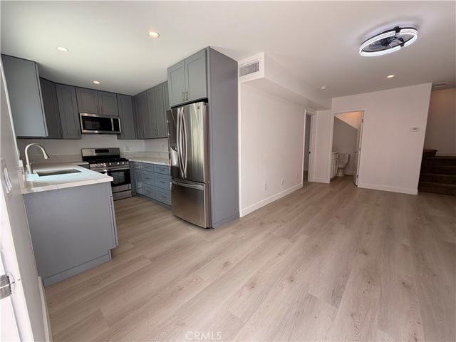 3436 Pontiac A, Jurupa Valley, CA 92509