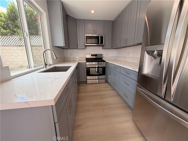 3436 Pontiac A, Jurupa Valley, CA 92509