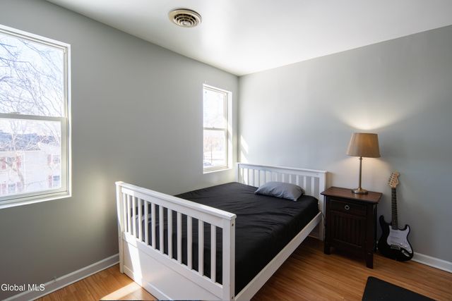 61 Tyler Street, Troy, NY 12180