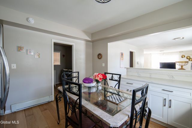 61 Tyler Street, Troy, NY 12180