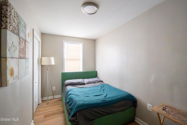 61 Tyler Street, Troy, NY 12180