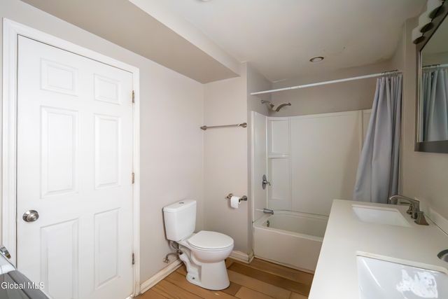 61 Tyler Street, Troy, NY 12180