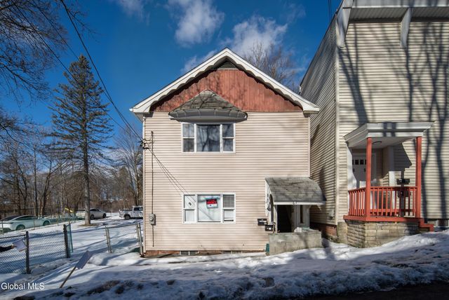 61 Tyler Street, Troy, NY 12180
