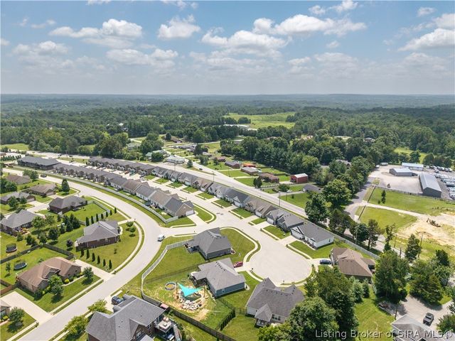 1041 Villas Court, Greenville, IN 47124