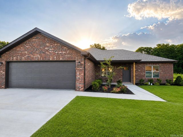 5412 Lotus St., Jonesboro, AR 72404