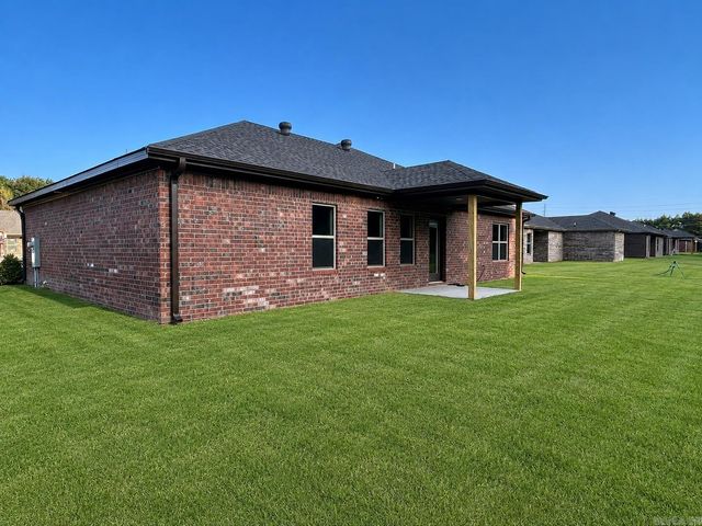 5412 Lotus St., Jonesboro, AR 72404