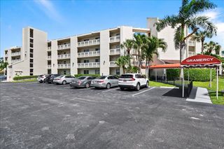 6768 10th Avenue N 410, Greenacres, FL 33467