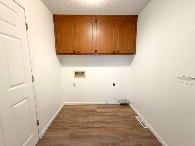 4525 S Farm Road 137, Springfield, MO 65810
