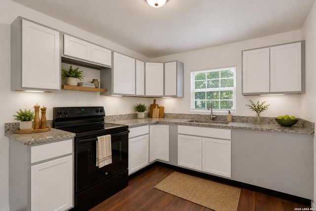 1054 Morelos, Seguin, TX 78155