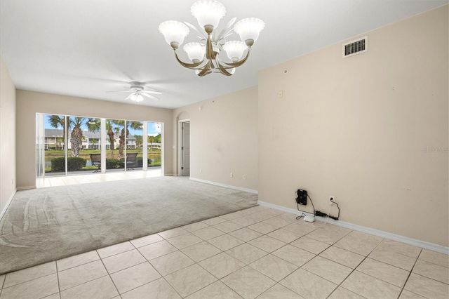 404 LAUREL LAKE DRIVE 105, Venice, FL 34292