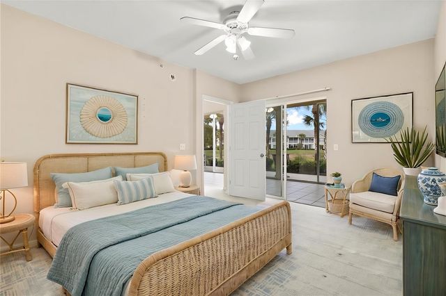 404 LAUREL LAKE DRIVE 105, Venice, FL 34292