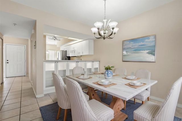 404 LAUREL LAKE DRIVE 105, Venice, FL 34292