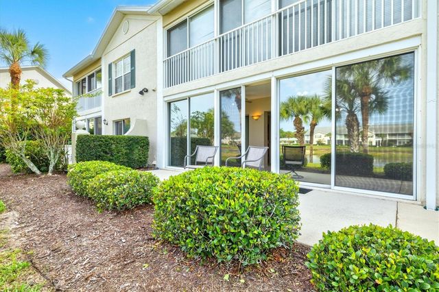 404 LAUREL LAKE DRIVE 105, Venice, FL 34292
