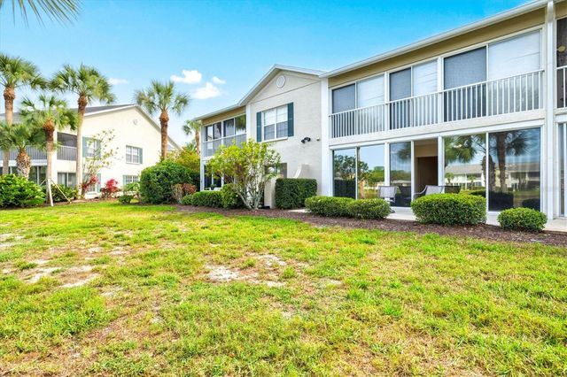 404 LAUREL LAKE DRIVE 105, Venice, FL 34292