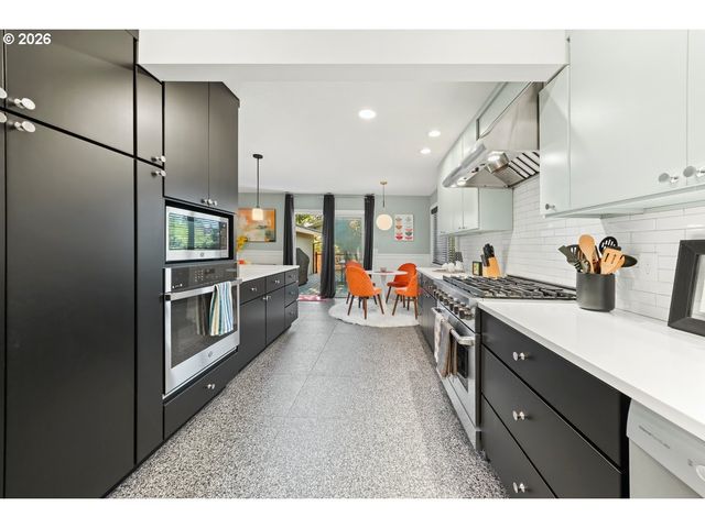 6125 Sw CHESTNUT Ave, Beaverton, OR 97005