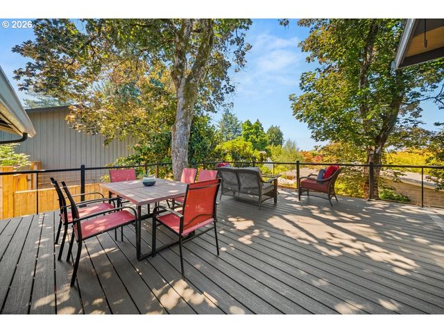 6125 Sw CHESTNUT Ave, Beaverton, OR 97005