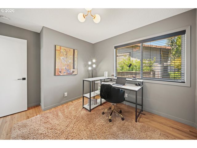 6125 Sw CHESTNUT Ave, Beaverton, OR 97005