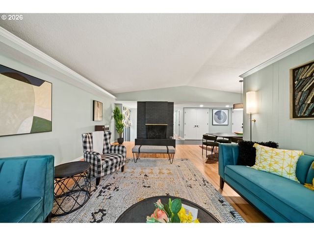 6125 Sw CHESTNUT Ave, Beaverton, OR 97005