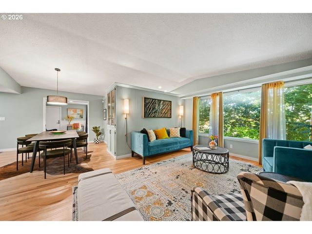 6125 Sw CHESTNUT Ave, Beaverton, OR 97005