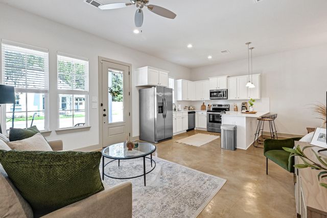 33455 Buckshot Ln Lane 67, Magnolia, TX 77354