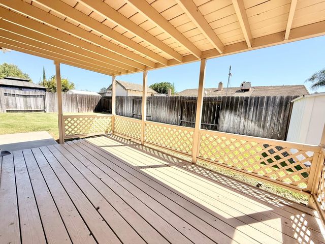 9220 Sundance Ln, Stockton, CA 95210