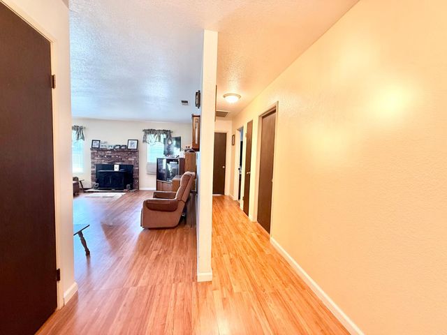9220 Sundance Ln, Stockton, CA 95210