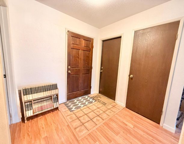 9220 Sundance Ln, Stockton, CA 95210