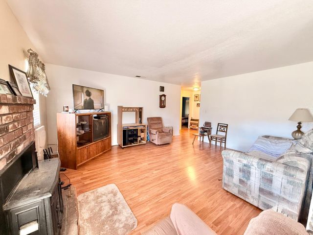 9220 Sundance Ln, Stockton, CA 95210