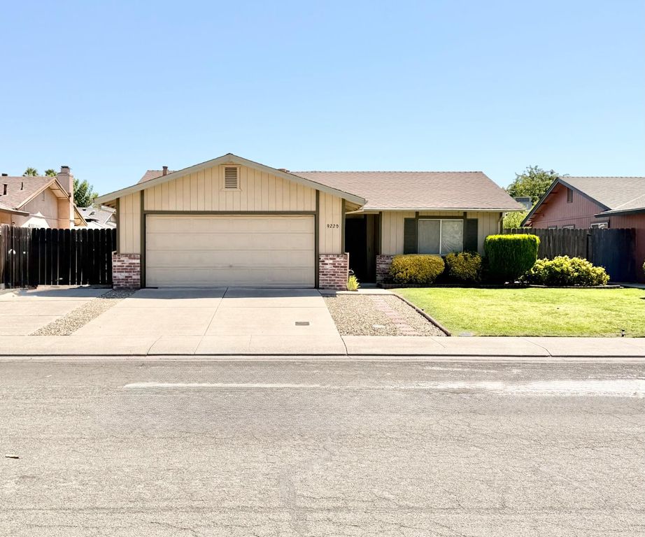 9220 Sundance Ln, Stockton, CA 95210