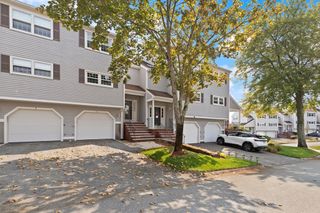 6 Countryside Lane 1303, Salem, MA 01970