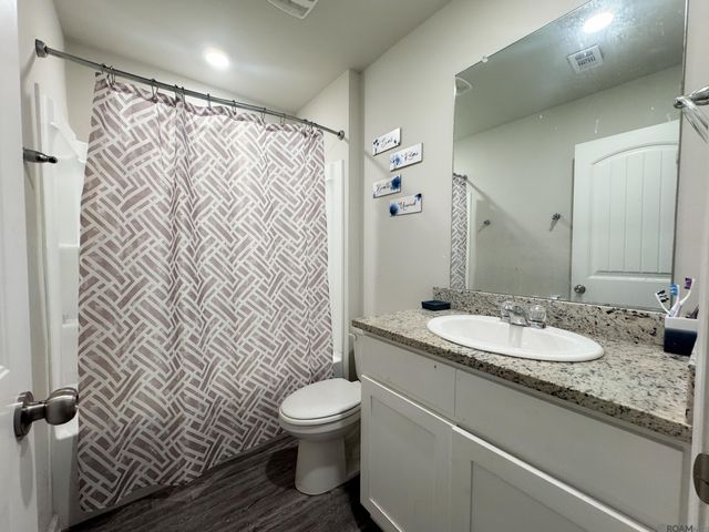 13295 Fowler Dr, Walker, LA 70785