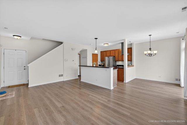 1453 Millbrook Drive, Algonquin, IL 60102