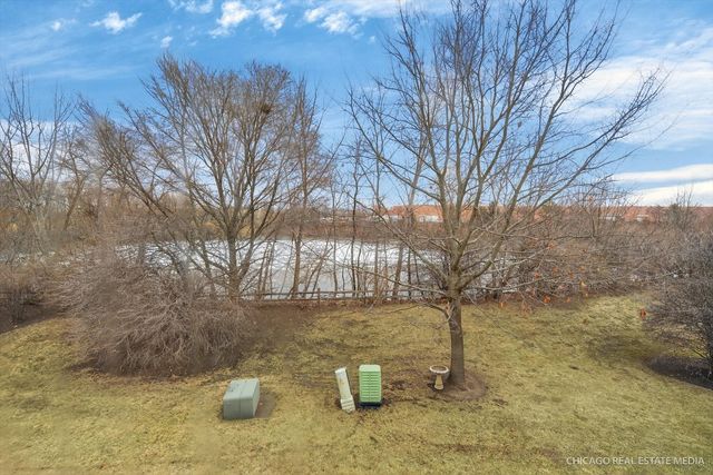 1453 Millbrook Drive, Algonquin, IL 60102