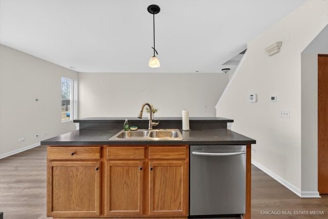 1453 Millbrook Drive, Algonquin, IL 60102