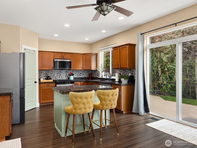 3115 74th Drive NE, Marysville, WA 98270